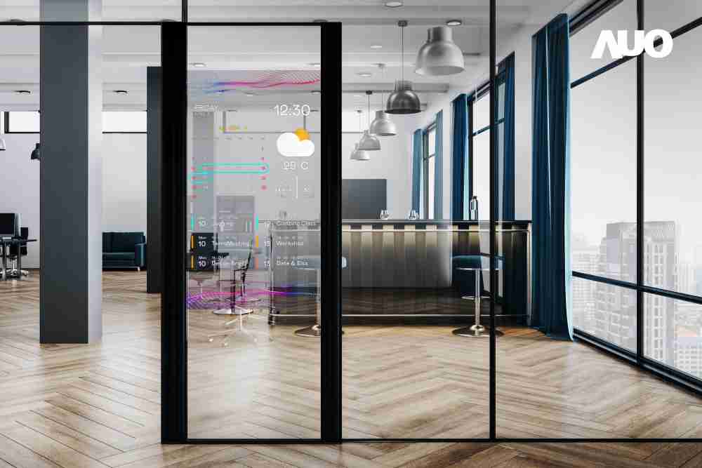 2121非凡致力于研发低能耗之绿色产品，，，如低能耗发光组件Micro LED显示技术，，，具高透明、、可无限拼接的特性，，可依需求调整并延伸应用于不同场域，，包括汽车侧窗或家庭玄关、、、智慧橱窗、、商业展示等