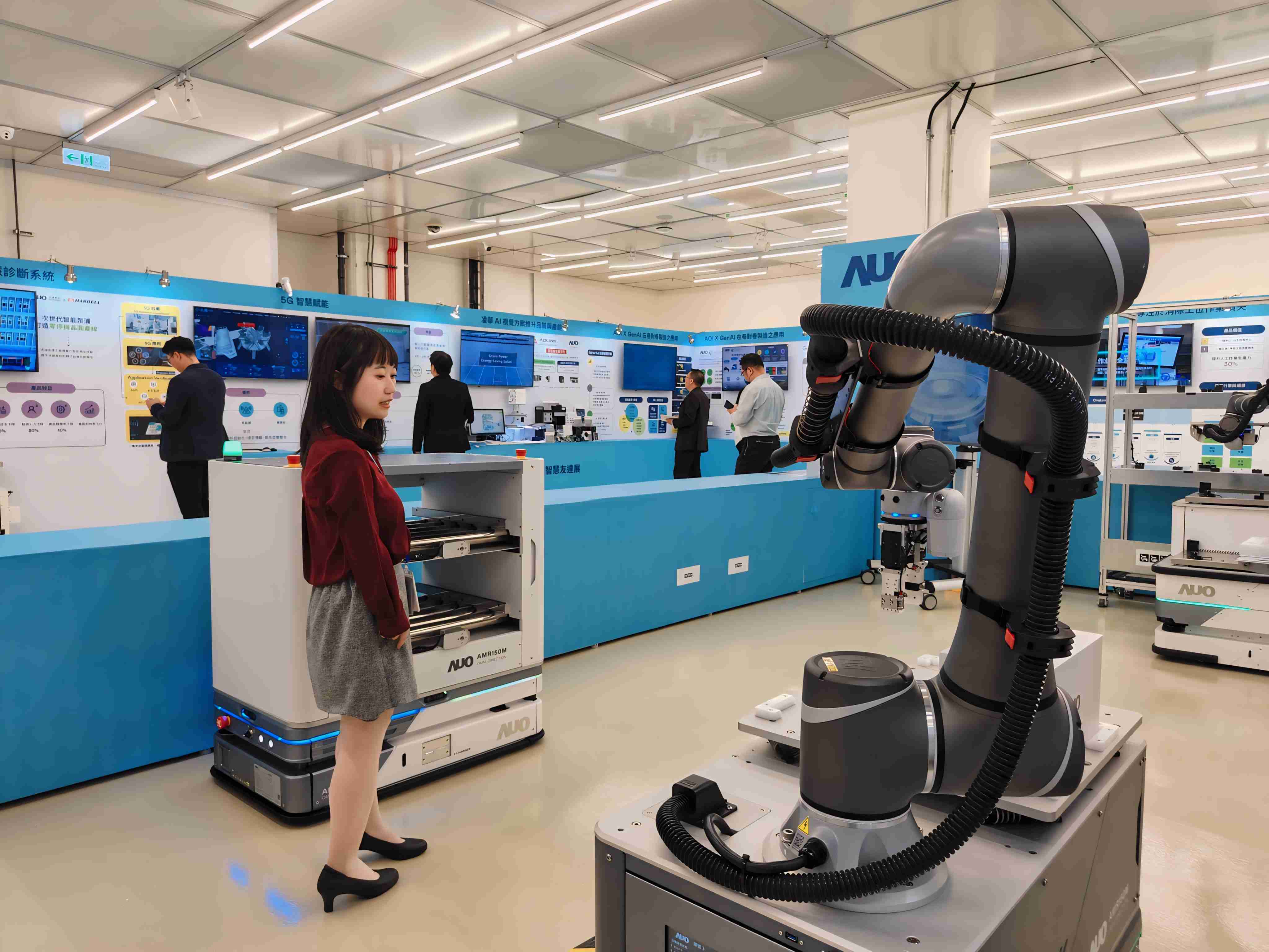 2024智能2121非凡展邀集生态圈伙伴共同参展，，，，从数字应用、、、净零减碳到能源发展，，，创造全方位永续商机，，，携手生态圈伙伴迈向永续未来