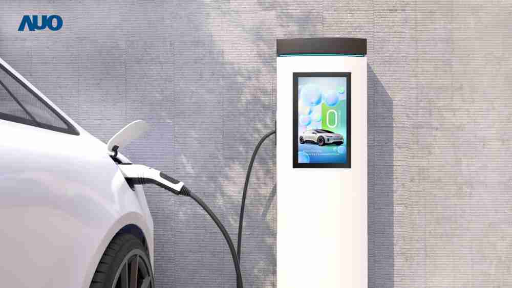 友達〝EVSE車用充電樁解決方案〞專為電動汽車充電樁設計，，，，具有高亮度、、克服戶外艱難環境的耐溫、、、耐紫外線等特性，，，，並搭載散熱性及擴充性強的高效能工業電腦，，可實現人機互動訴求，，如資訊顯示、、、支付等應用